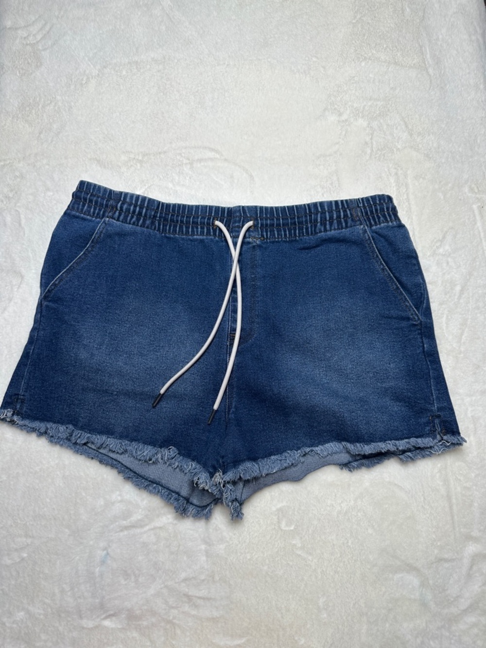 Celebrity Pink Indigo Denim Frayed Hem Casual Shorts